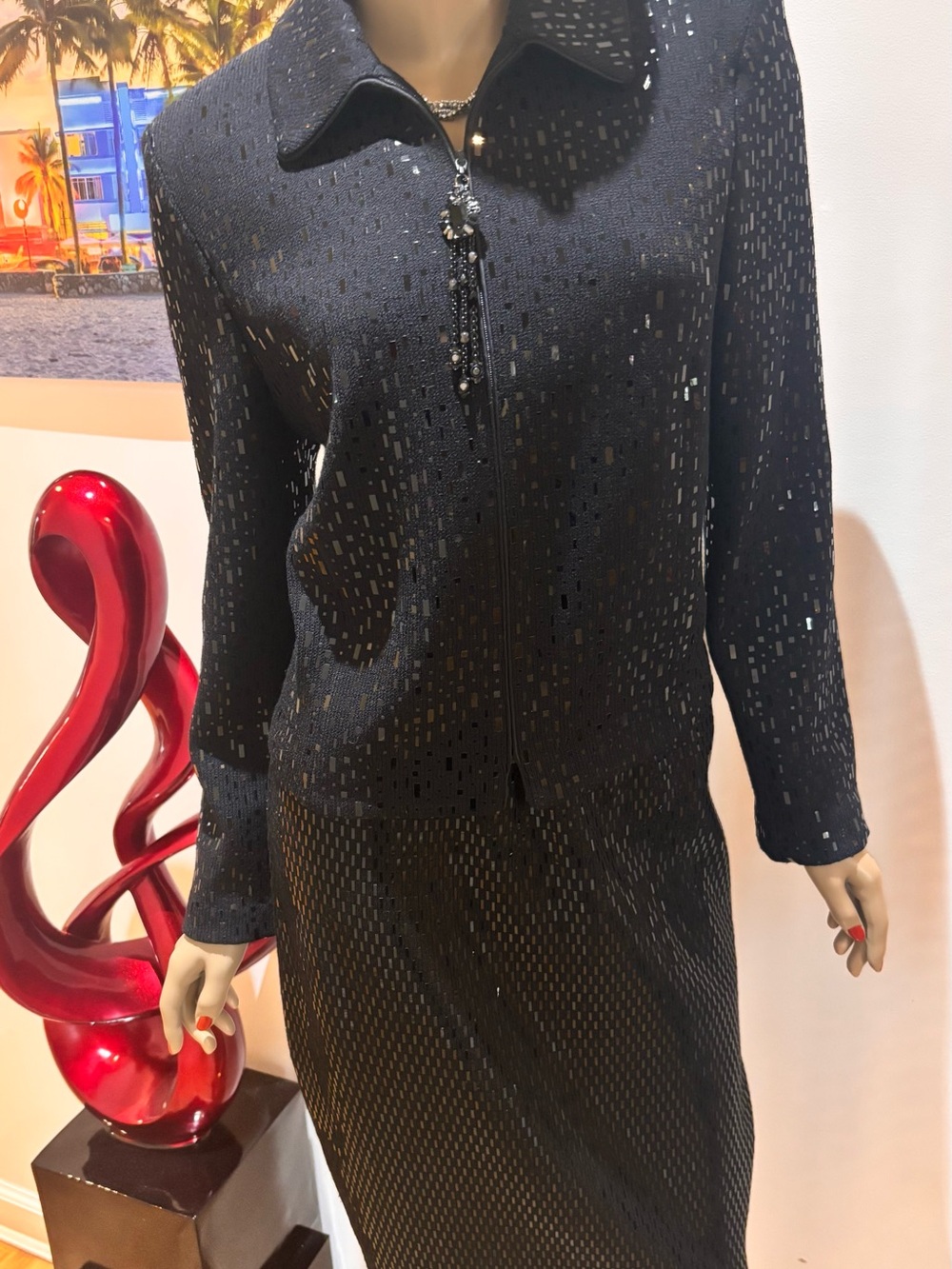 St. John Black Sequin paillettes crystals  skirt suit Zip Jacket 10 M evening